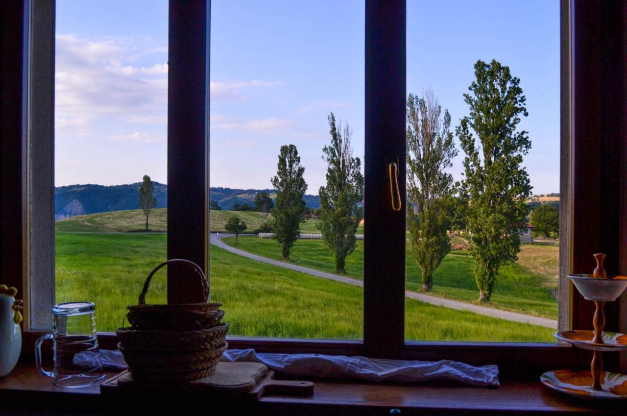Antiche Vie B&B Serramazzoni エクステリア 写真