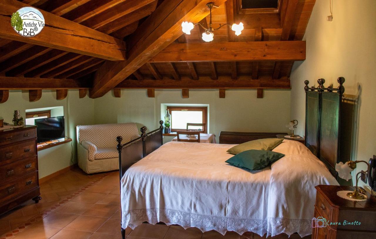 Antiche Vie B&B Serramazzoni エクステリア 写真
